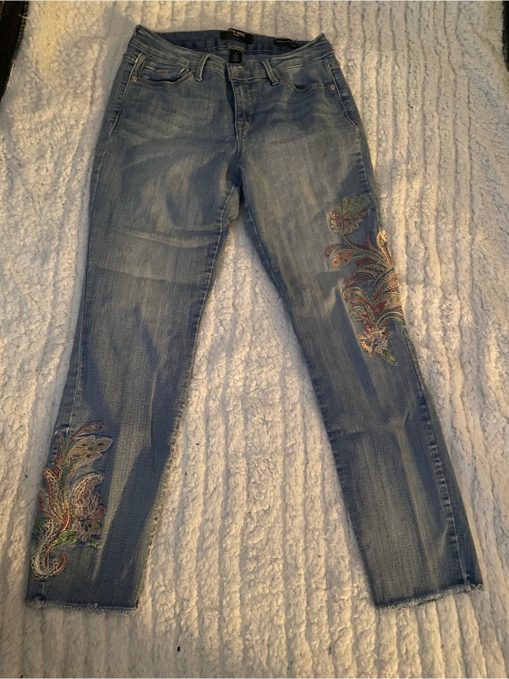 Nine West Light Blue Skinny Jeans with Multicolor Embroidery